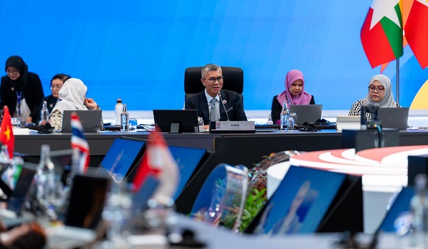 FOTO TENGKU ZAFRUL